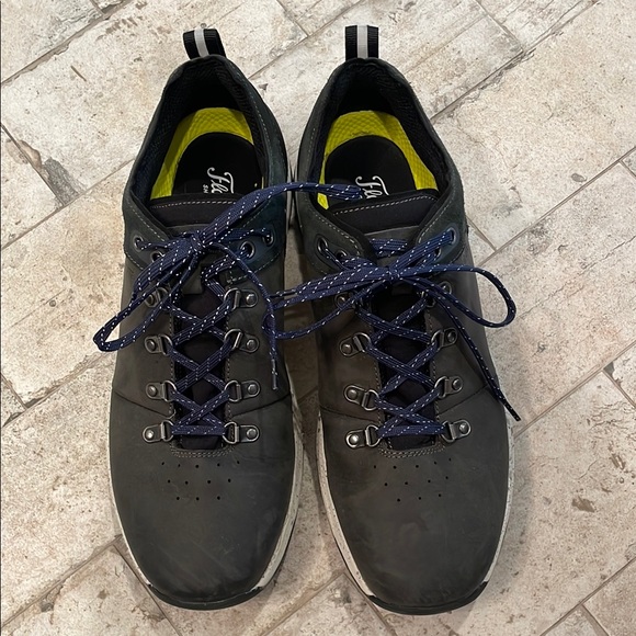 Florsheim Treadlite Plain Toe Mens bluish gray Leather Sneakers. Size 11 M - Picture 2 of 13